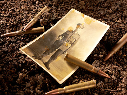 An old photo of a WWI soldier.
